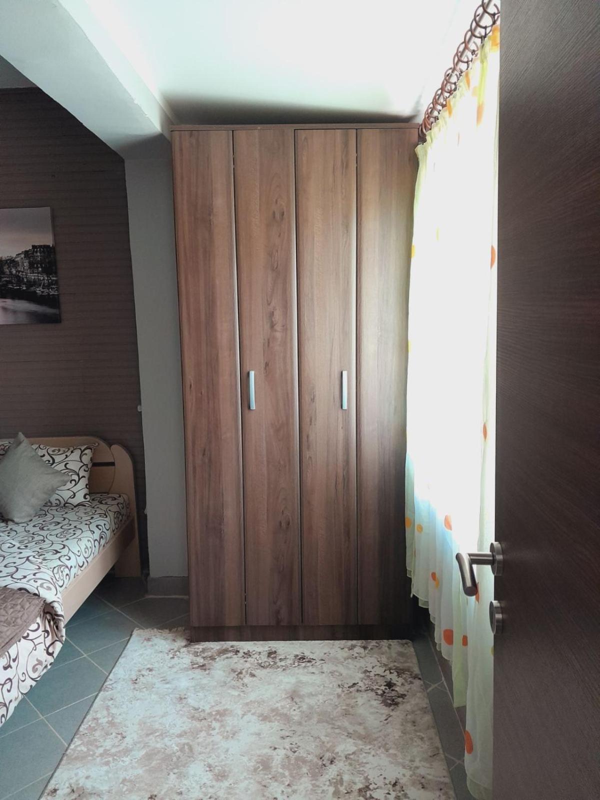 Apartman Radoman Cetinje Bagian luar foto